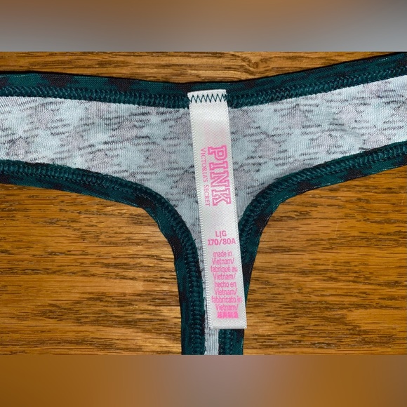 Victoria’s Secret Thong Panty NWOT - Picture 3 of 4